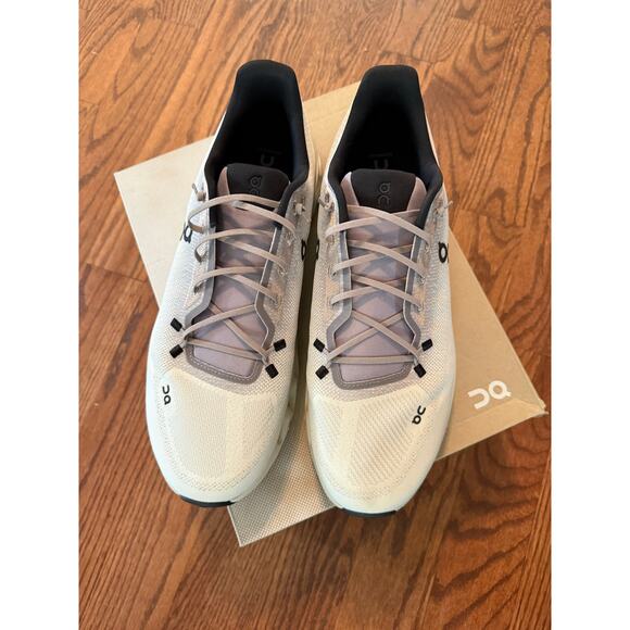 NEW! On Men\'s Cloudtilt Running Shoes main image 4